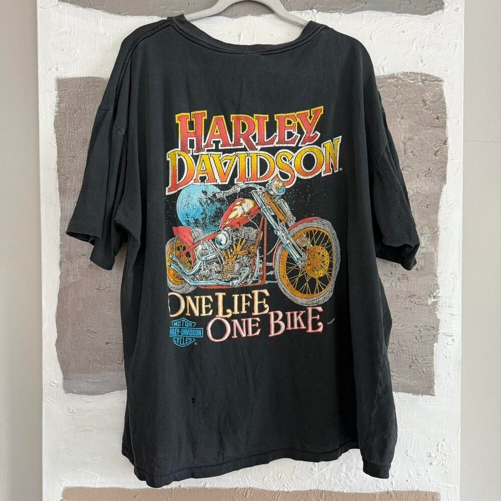 Vintage Harley Davidson 90s Rare Distressed 'One Life One Bike' shirt